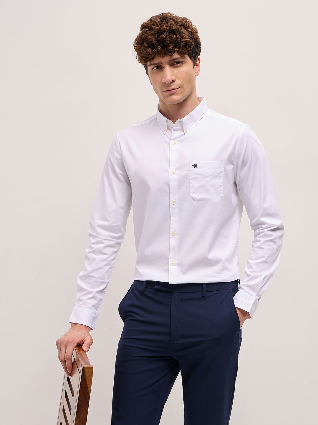THE BEAR HOUSE Men Button-Down Collar Solid Cotton Casual Shirt