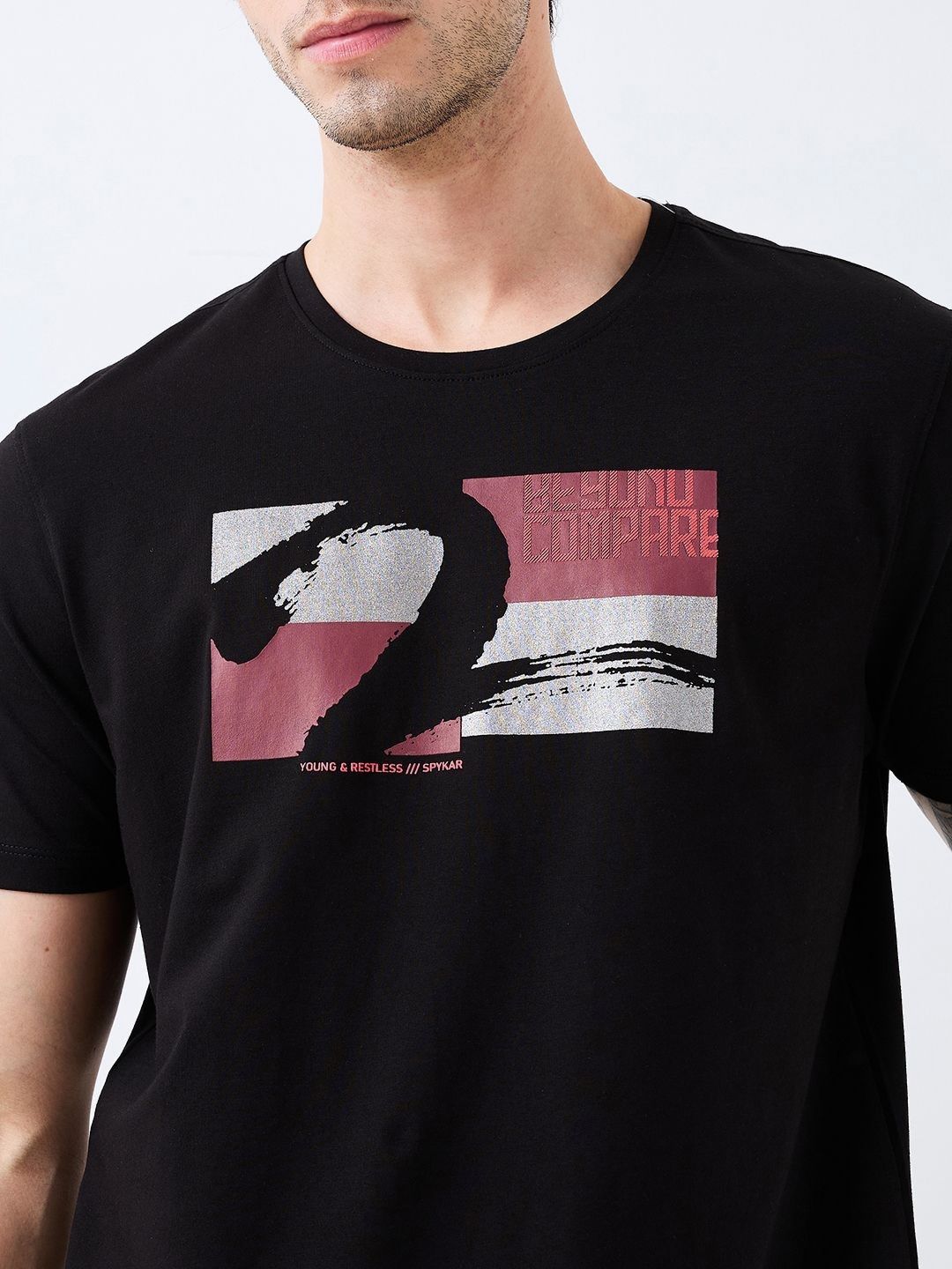 SPYKAR Men Graphic Printed Round Neck Cotton Slim Fit T-shirt