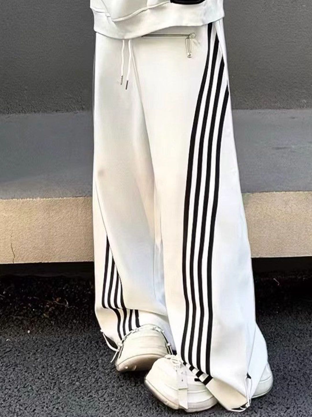 DressBerry Women Trousers