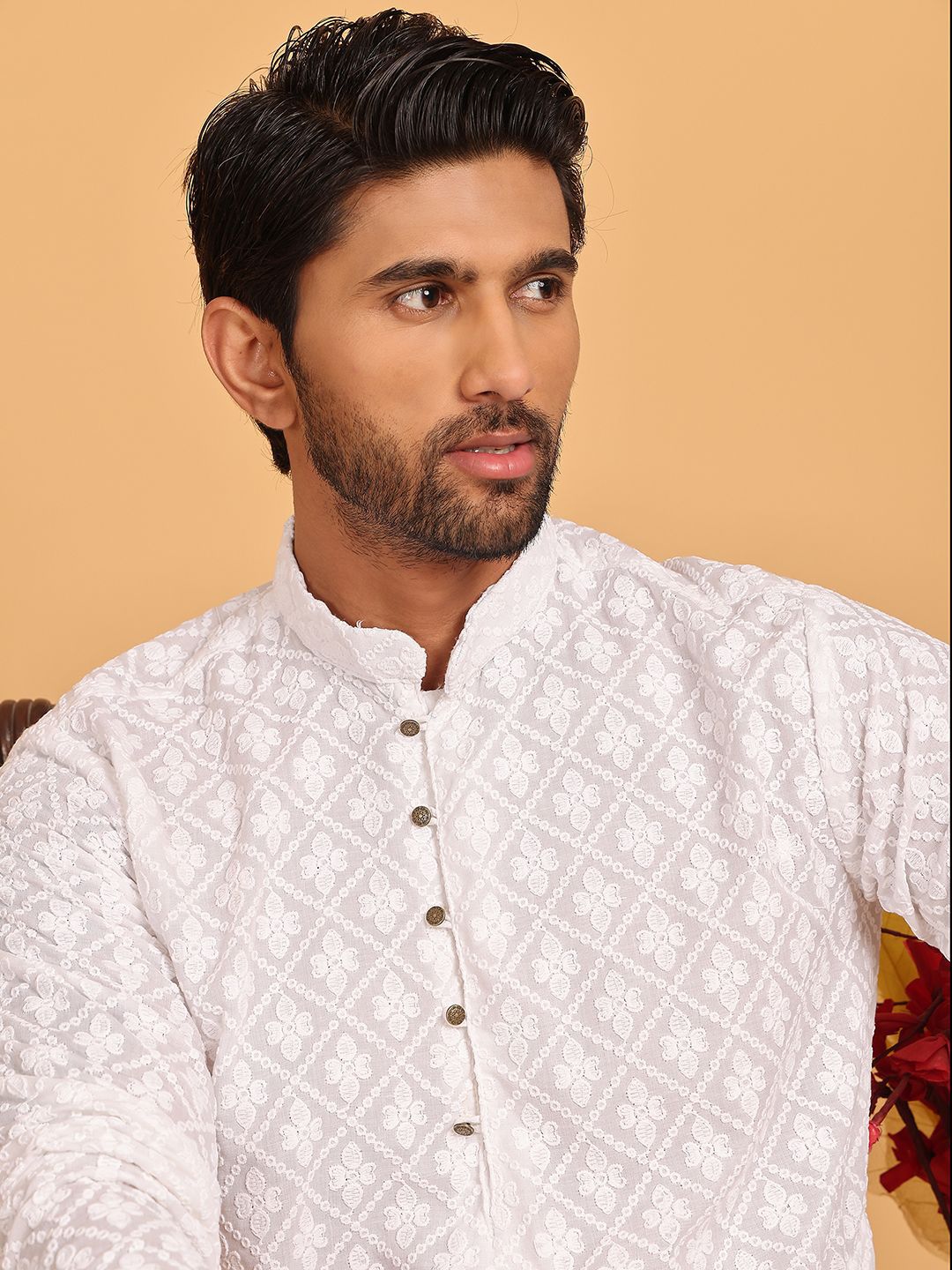 Jompers Floral Embroidered Mandarin Collar Chikankari Pure Cotton Kurta With Pyjama