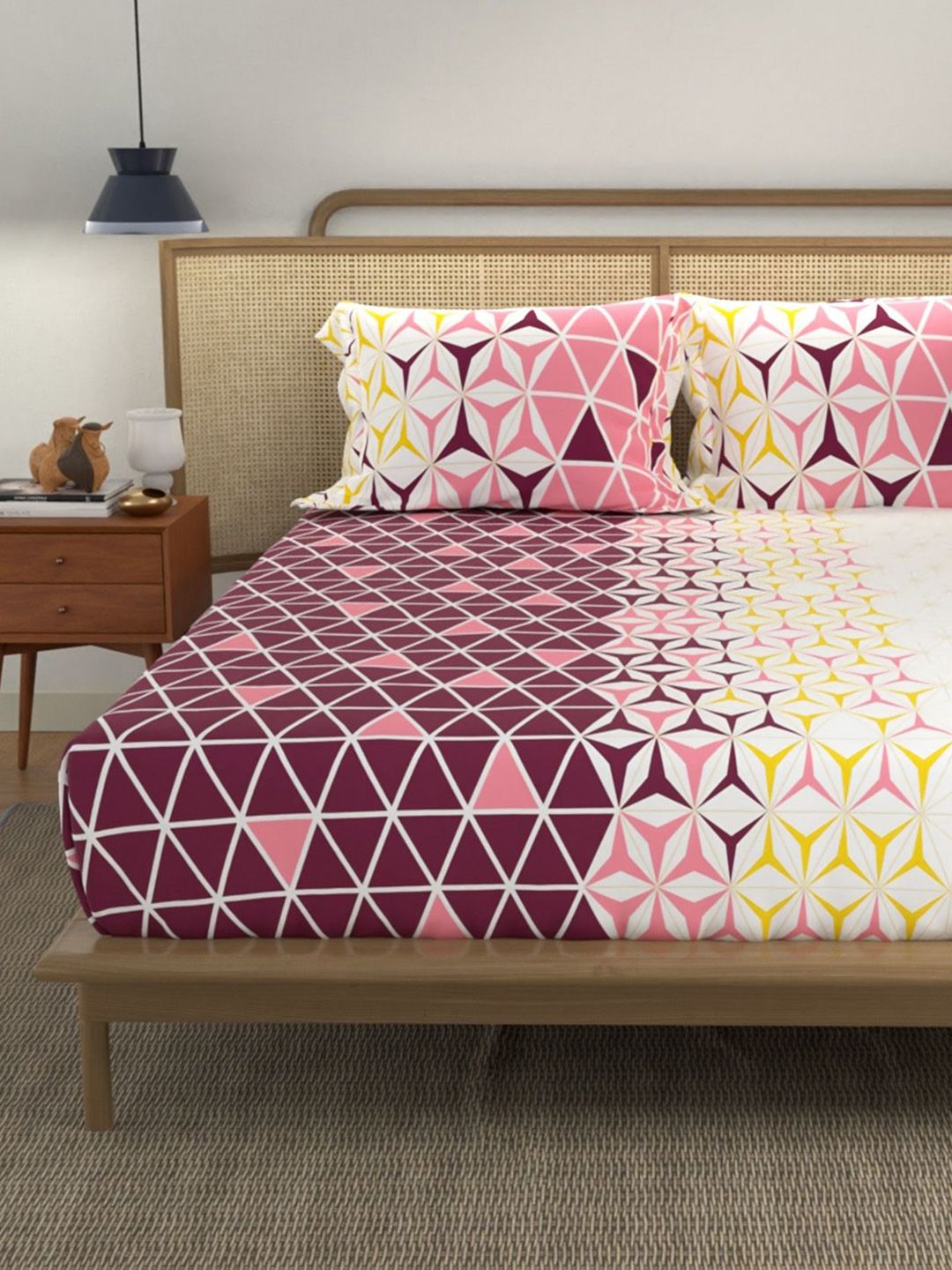 URBAN SPACE Divine Maroon & White Geometric Cotton 144 TC Queen Bedsheet Set