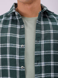 The Indian Garage Co Men Relaxed Fit Checked Textured Resortwear Shirt