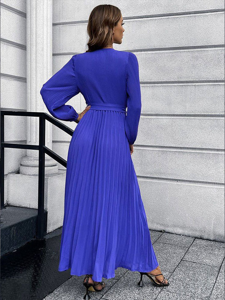 Semua Mengenai Anda Maxi Dress