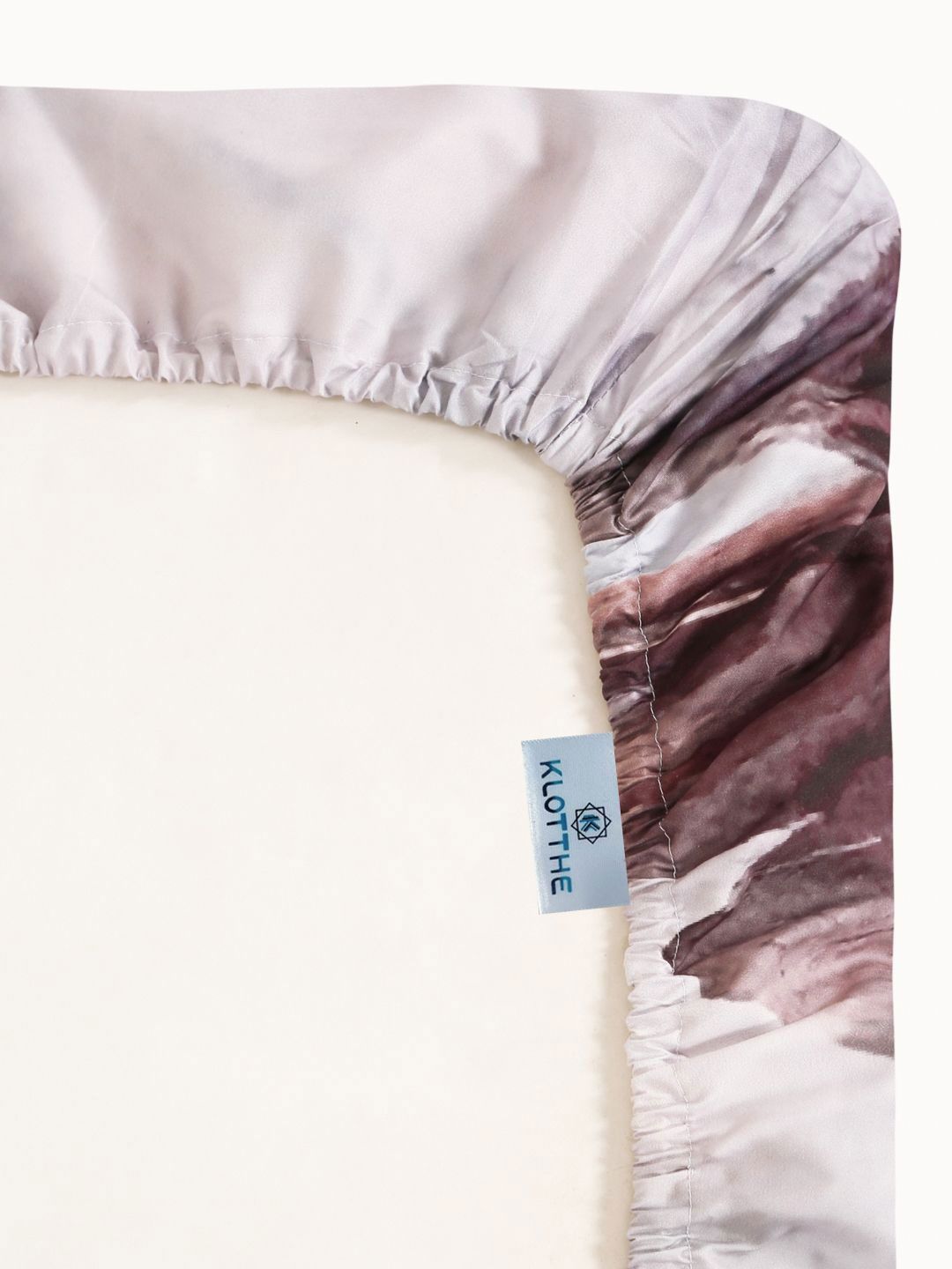 KLOTTHE White & Purple Floral Printed Dilengkapi 300 TC King Bedsheet Dengan 2 Sarung Bantal