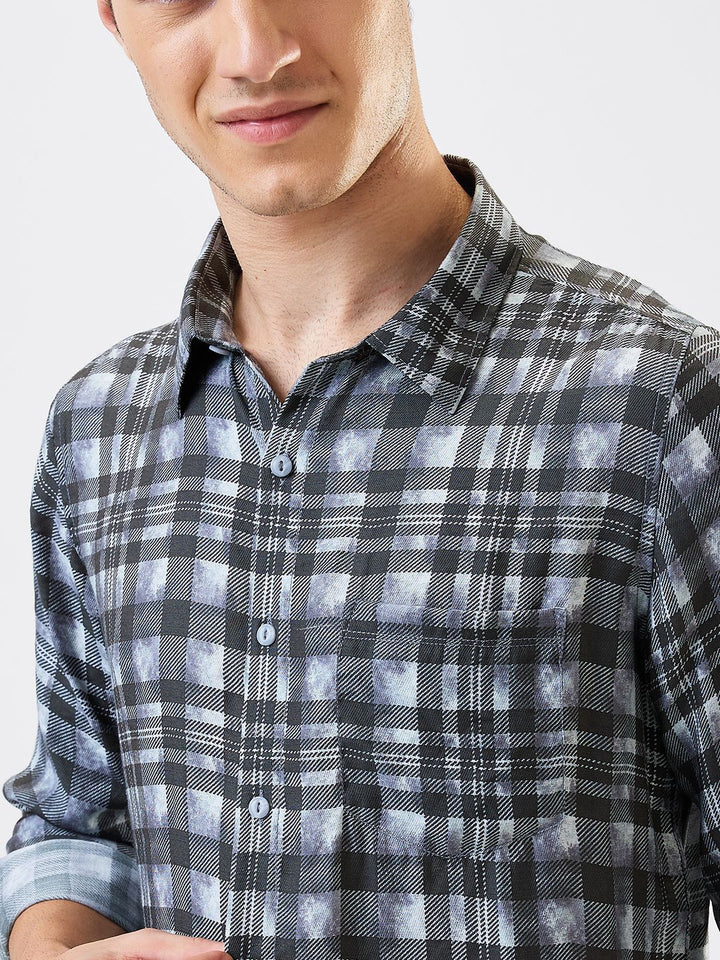 SPYKAR Men Slim Fit Spread Collar Tartan Checked Casual Shirt