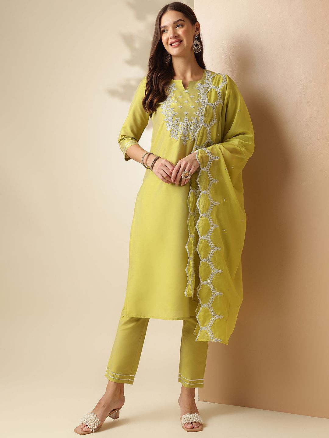 Anouk Floral Embroidered Regular Thread Work Straight Kurta with Trousers & Dupatta