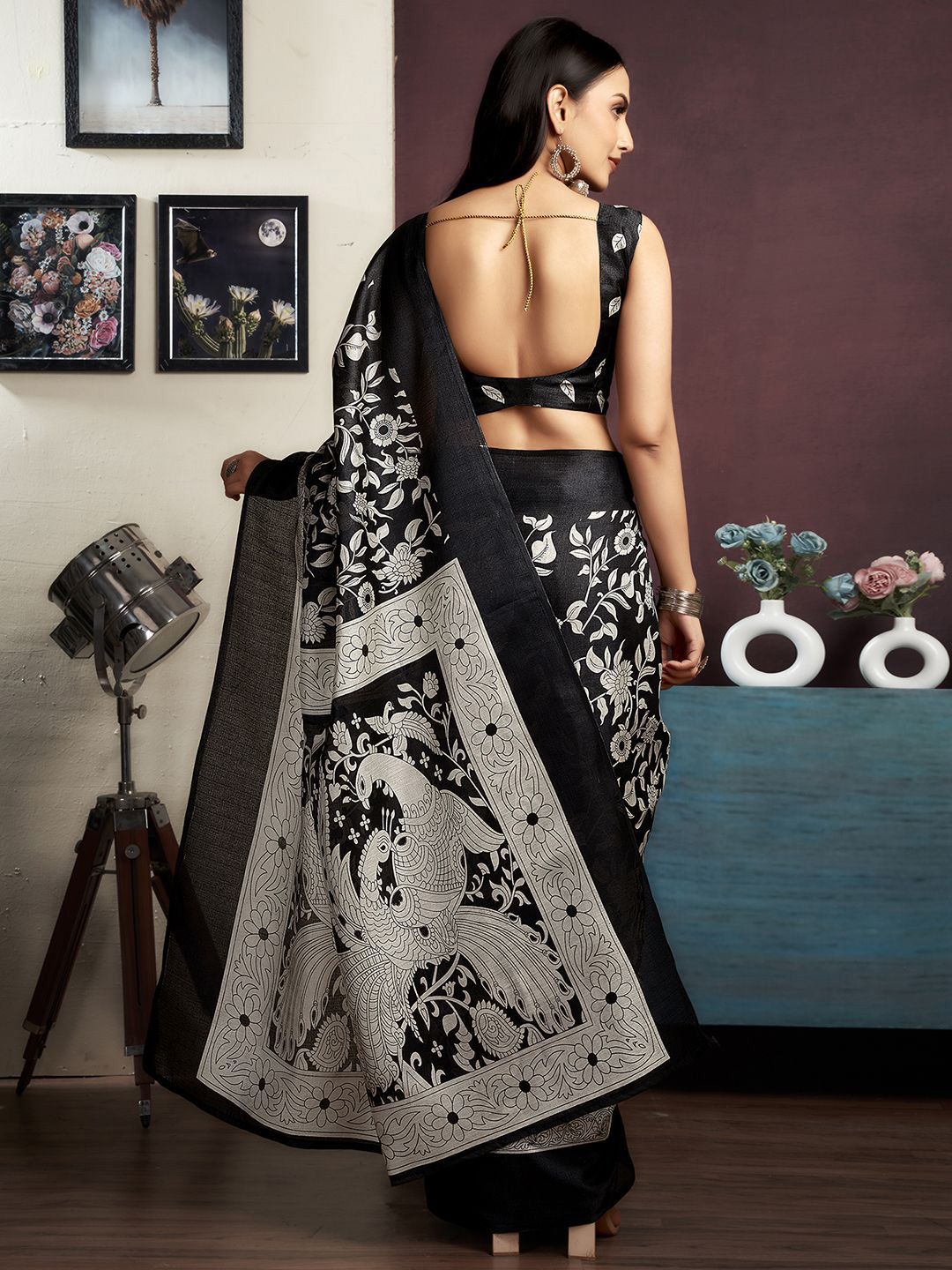 KALINI Floral Printed Saree