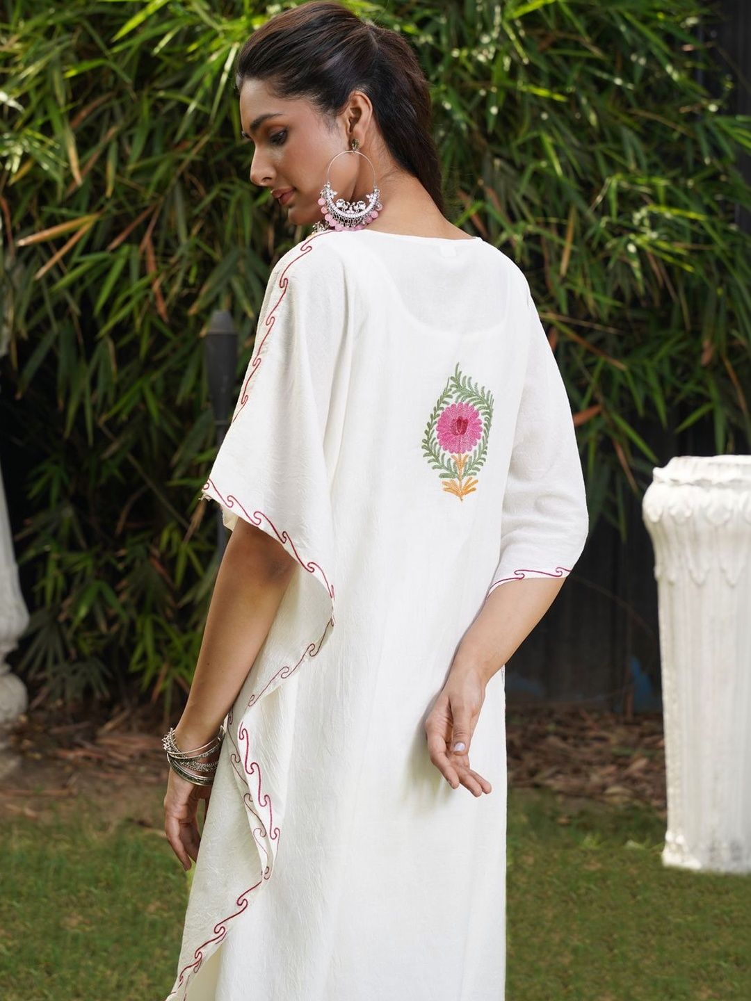 House of Chikankari Women Floral Embroidered Thread Work Indie Florals Crepe Kaftan Kurta