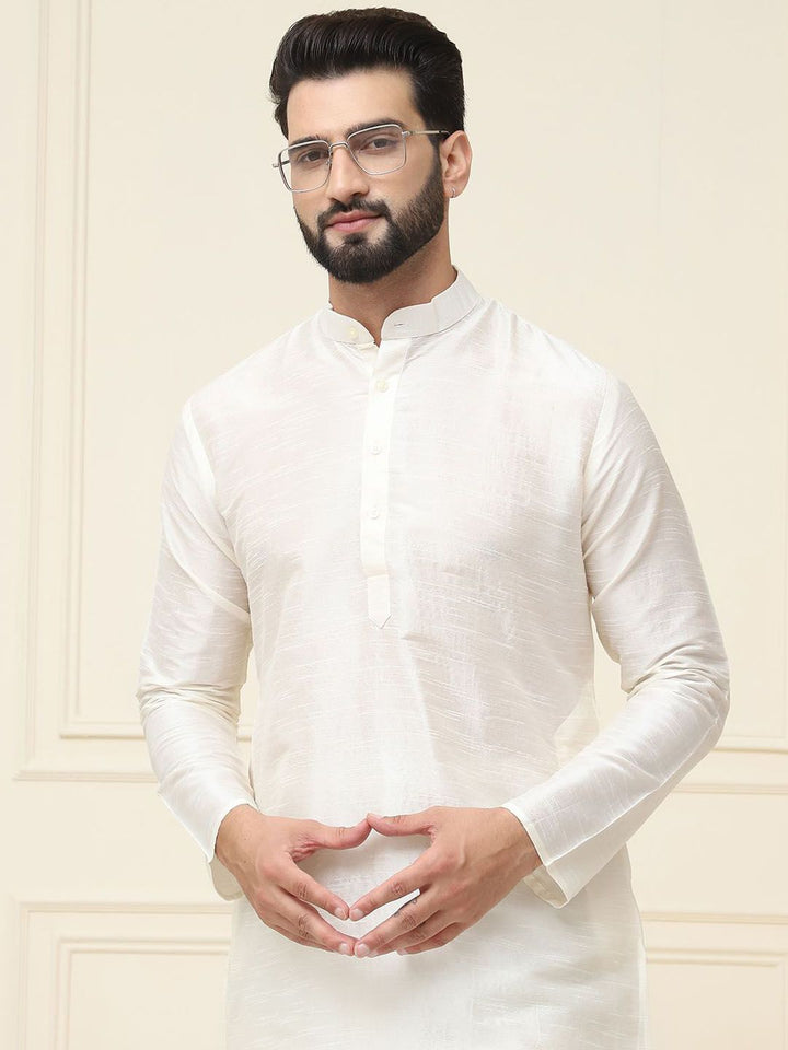 SOJANYA Mandarin Collar Silk Cotton Straight Kurta with Churidar