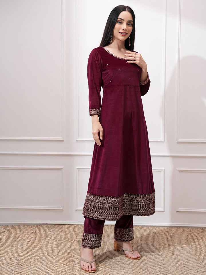 Vishudh Women Ethnic Motifs Embroidered Regular Kurta with Trousers & With Dupatta