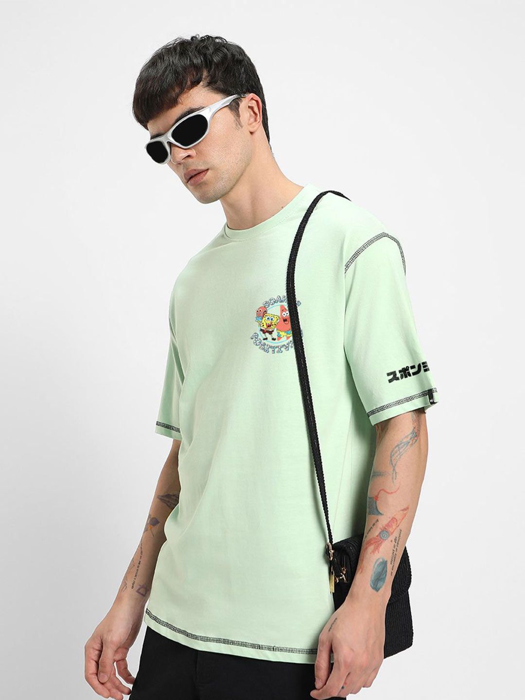 Bewakoof Men Graphic Printed Round Neck Pure Cotton Oversized Spongebob T-shirt