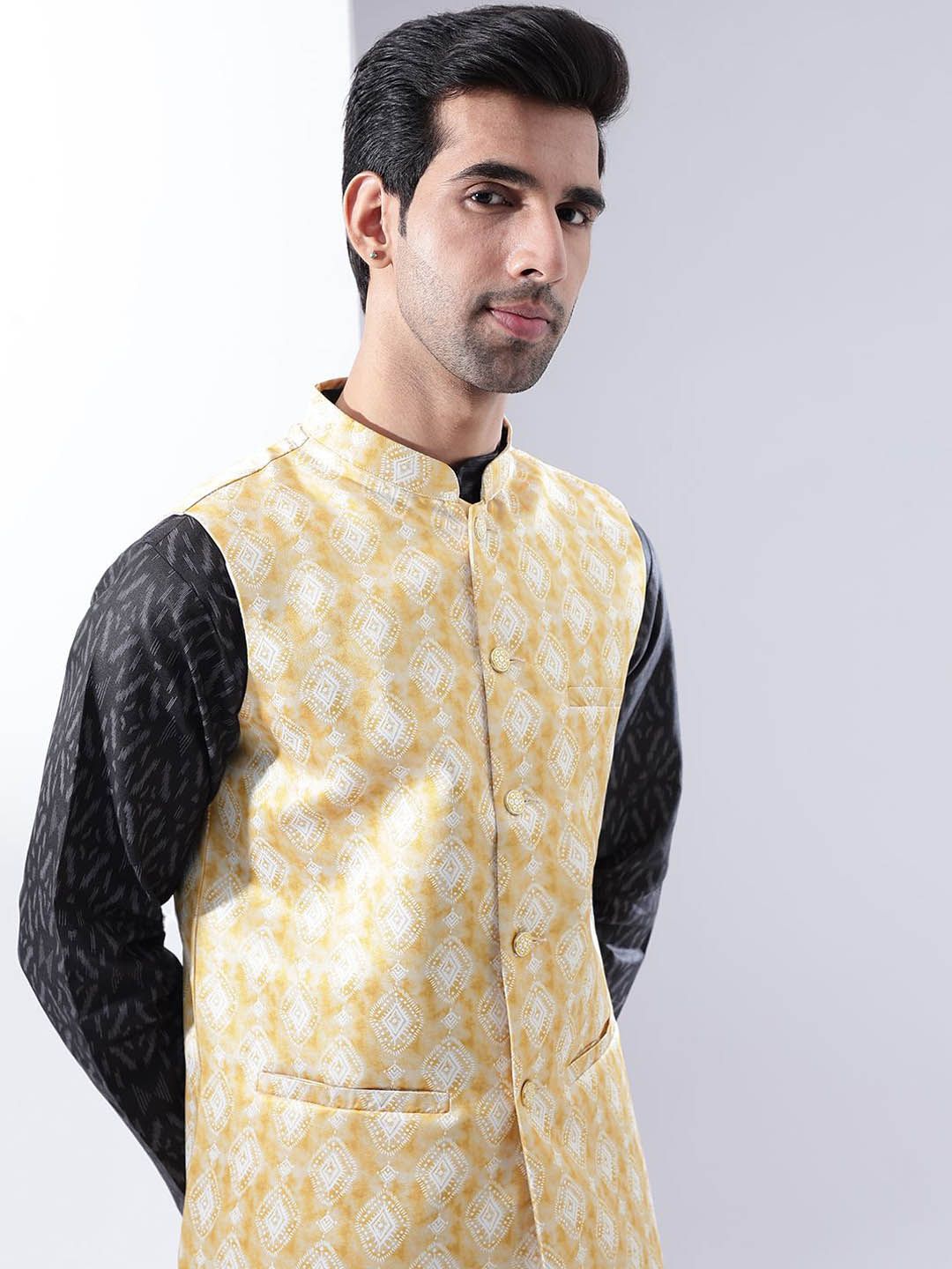 Anouk Men Printed Mandarin Collar Regular Kurta with Pyjamas