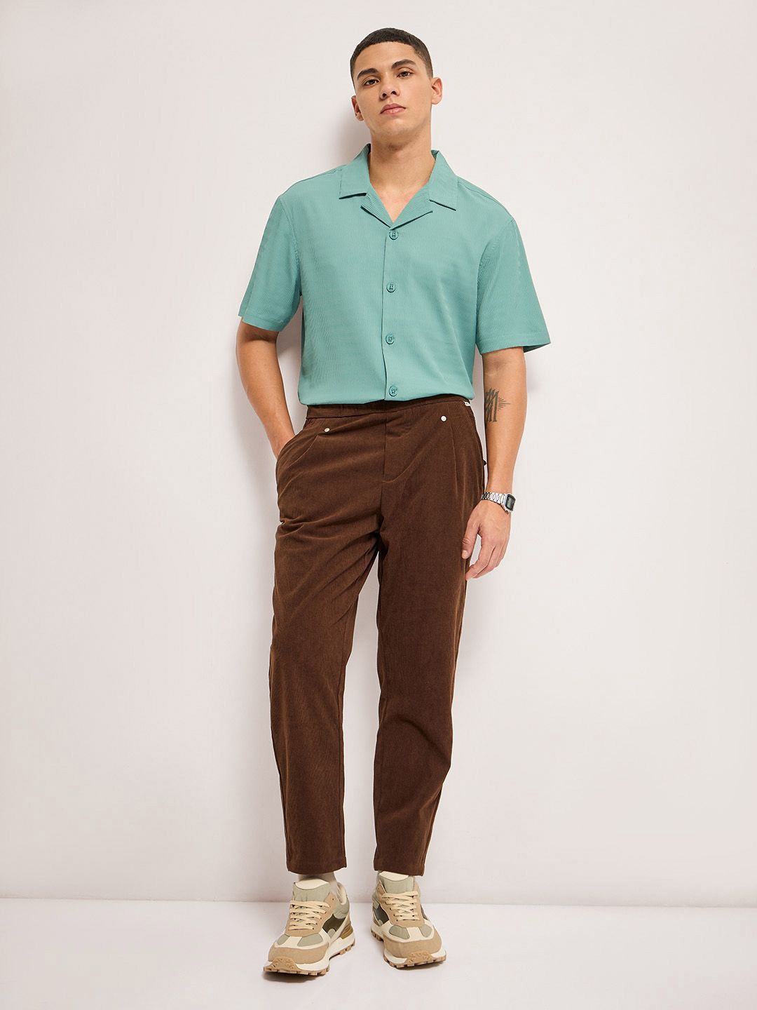 THE BEAR HOUSE Men Cuban Collar Solid Casual Shirt