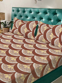 KLOTTHE Brown Floral 300 TC King Bedsheet with 2 Pillow Covers