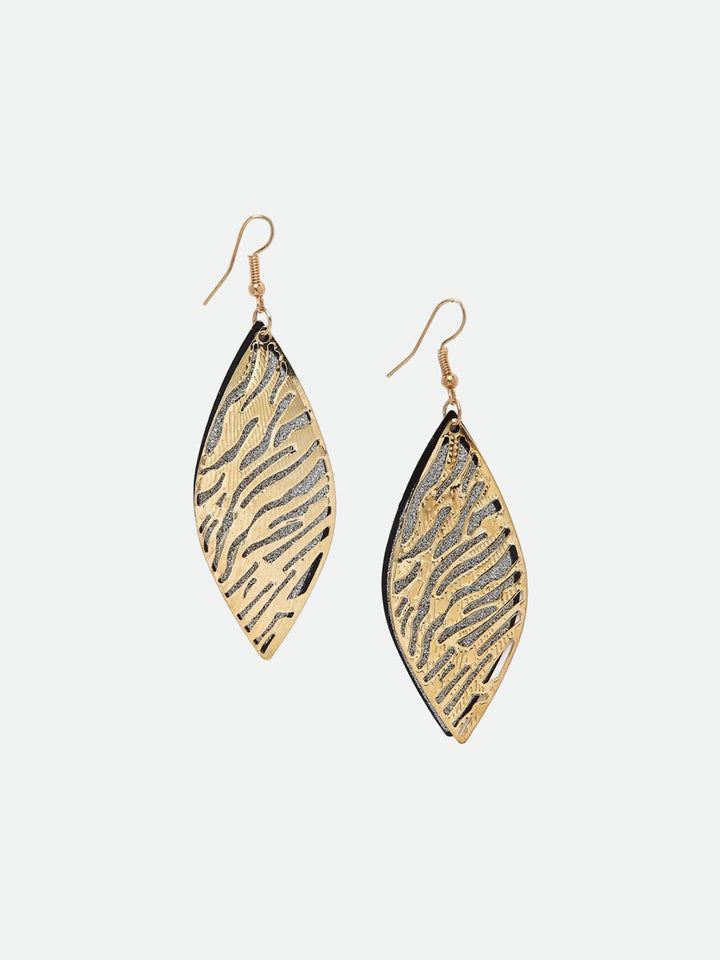 DressBerry Gold-Toned Leaf Shaped Drop Earrings