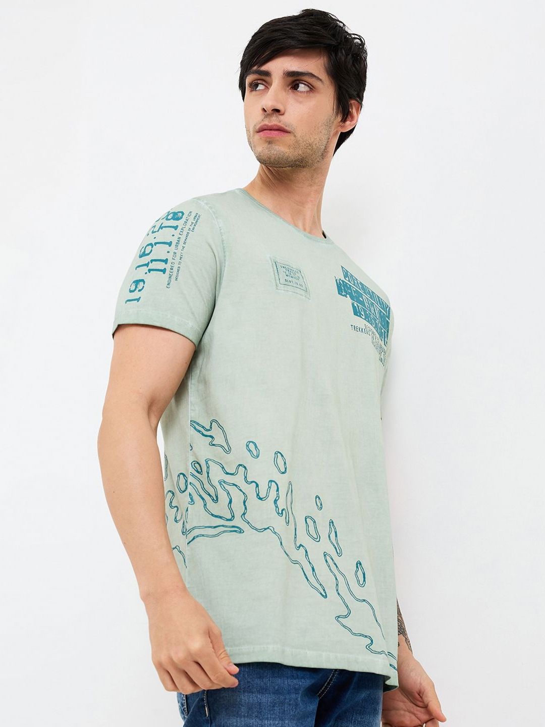 SPYKAR Men Typography Printed Round Neck Cotton Slim Fit T-shirt