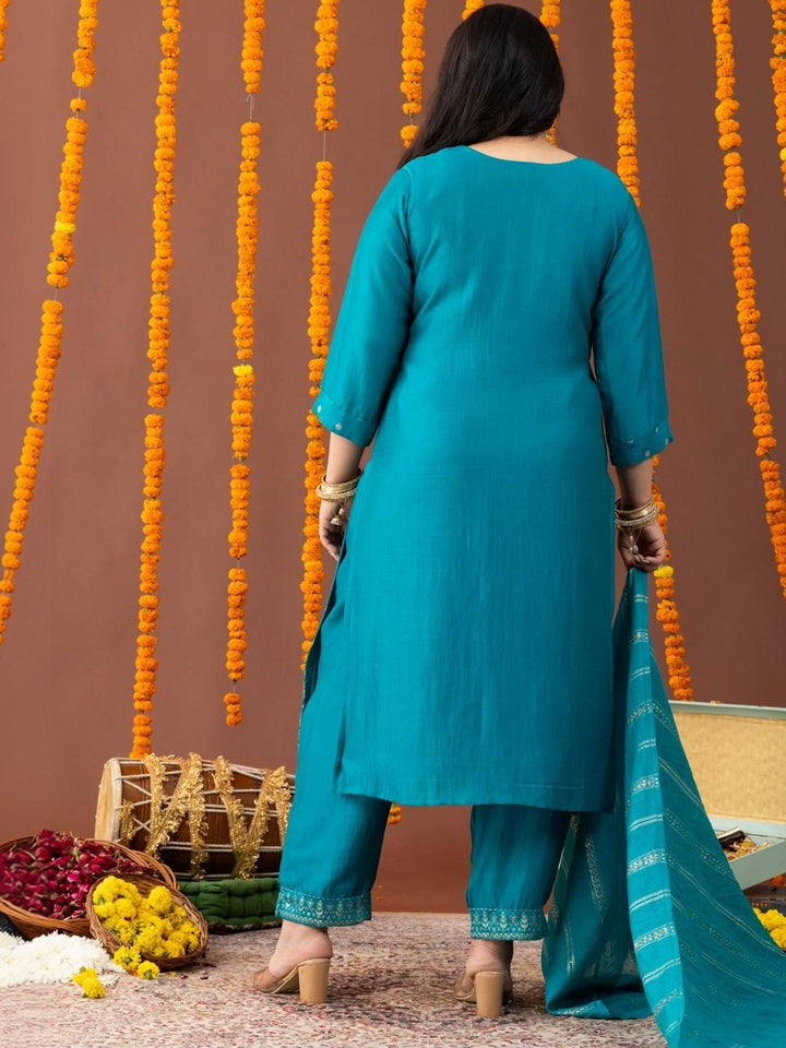 Mamicha Floral Regular Kurta & Trousers With Dupatta