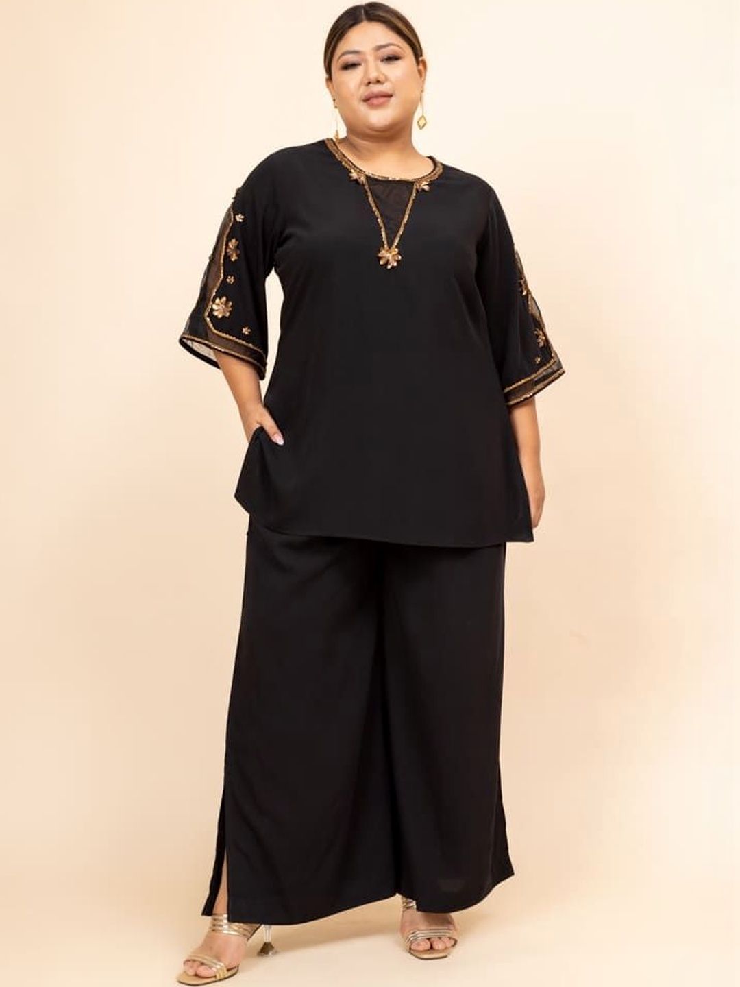 Mamicha Embellished Round Neck Top & Trousers Co-Ords