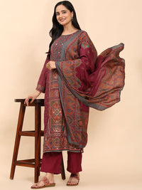 Mamicha Women Floral Embroidered Regular Pure Cotton Kurta with Palazzos & With Dupatta