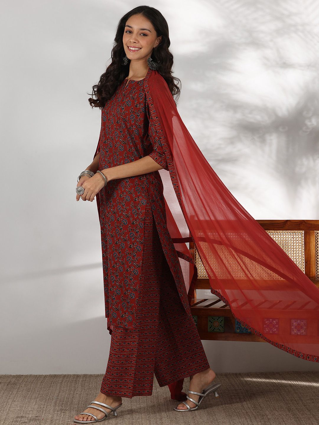 Libas Floral Printed Notch Neck Pure Cotton Straight Kurta with Palazzos & Dupatta