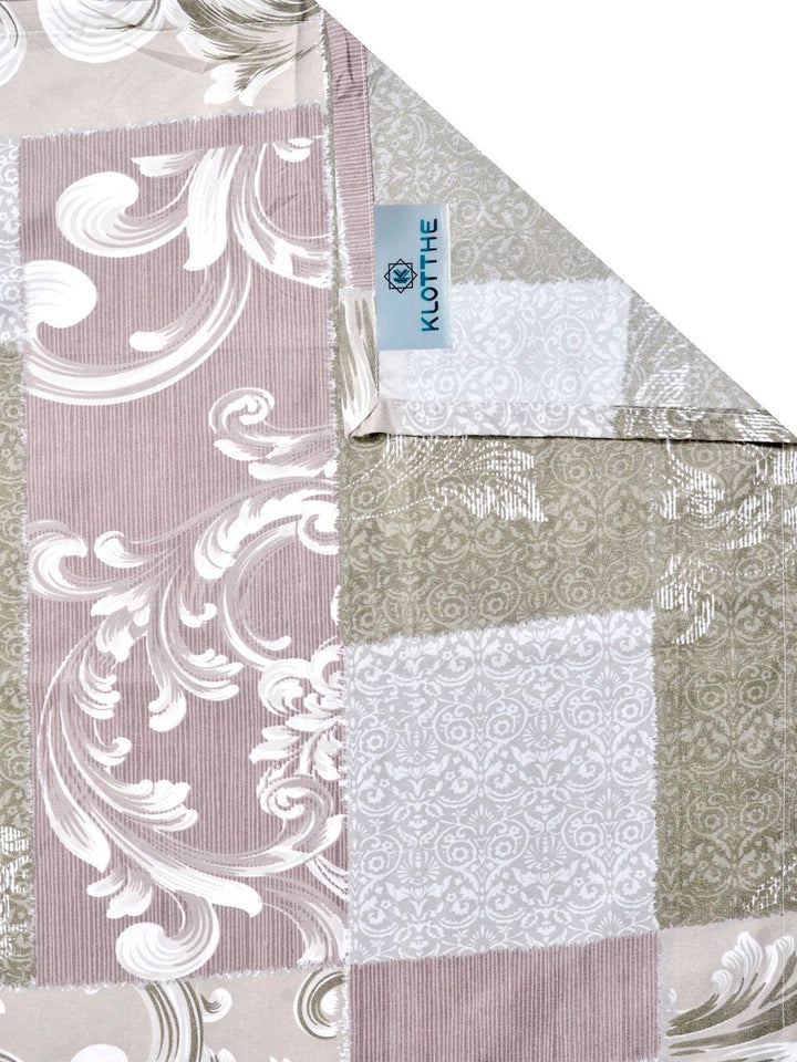 KLOTTHE Cadar Katil Double 300 TC Bercetak Merah Jambu & Putih Dengan 2 Sarung Bantal- 2.5 m x 2.25 m