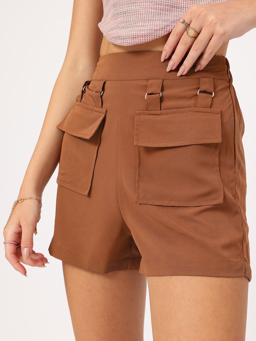 DressBerry Women Cargo Pocketed Shorts