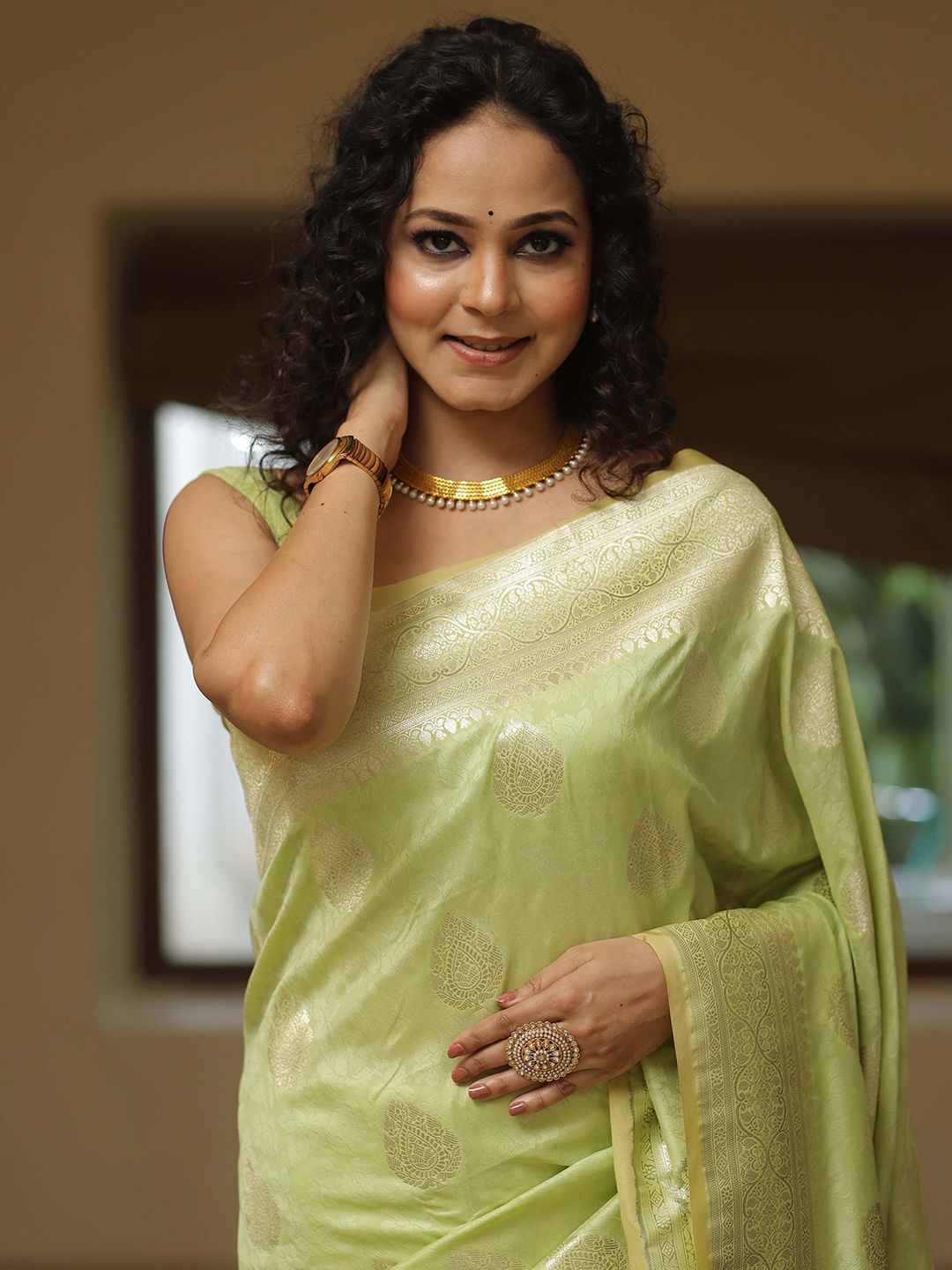 KALINI Woven Design Zari Banarasi Saree