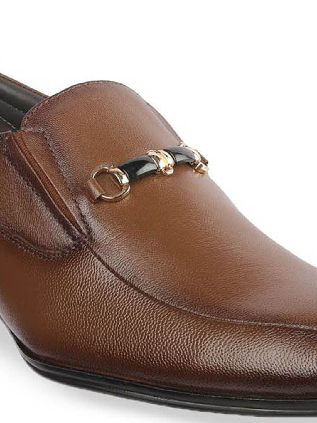 Metro Men Leather Formal Textured Loafers Shoes