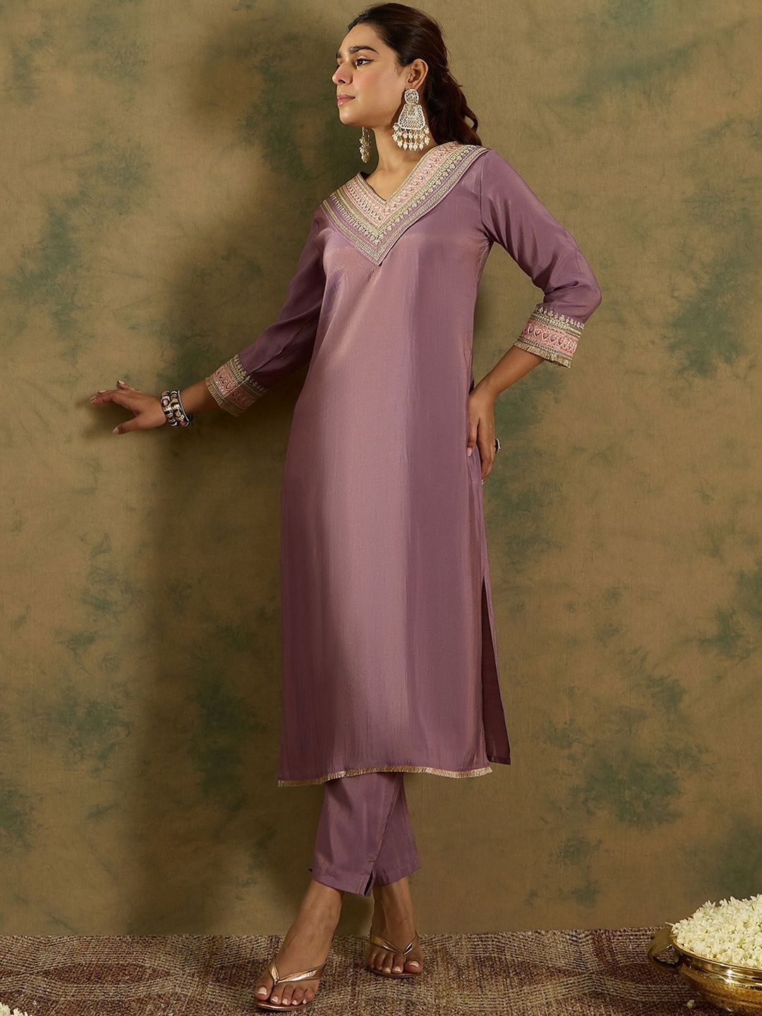 Indo Era Ethnic Motifs Embroidered Kurta With Trousers