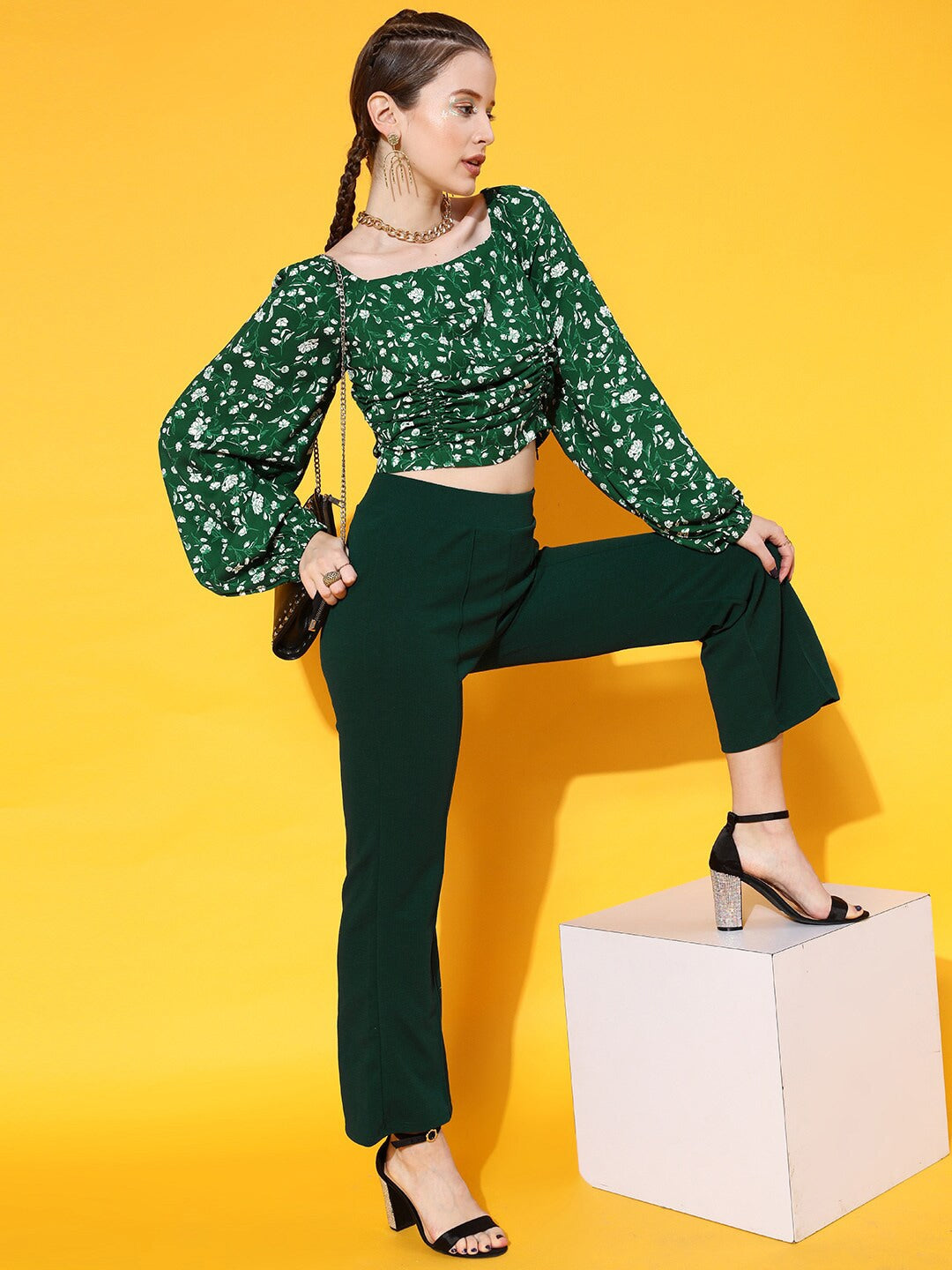 STREET 9 Gorgeous Green Floral Top