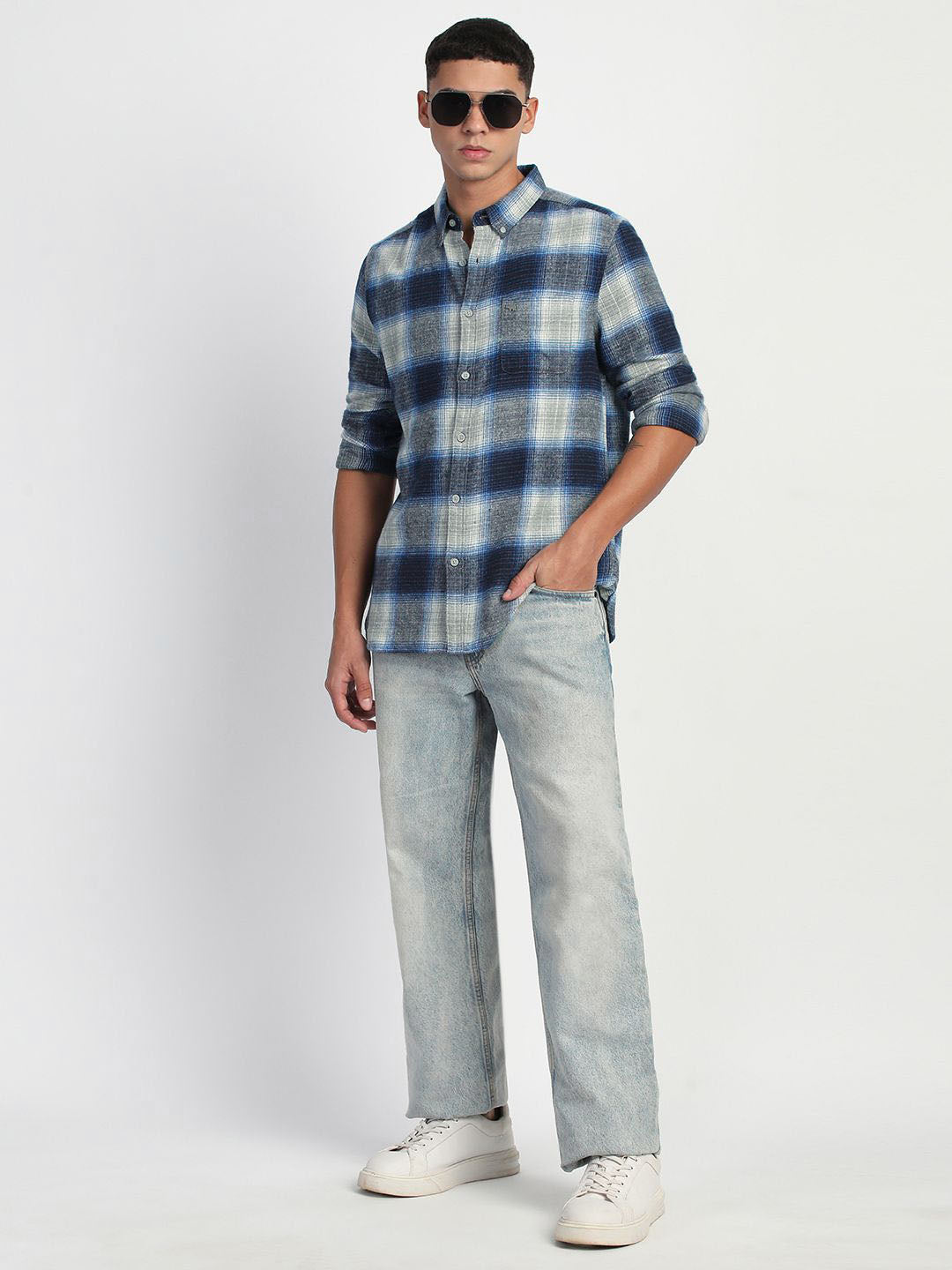 THE BEAR HOUSE Men Slim Fit Tartan Checks Opaque Checked Casual Shirt