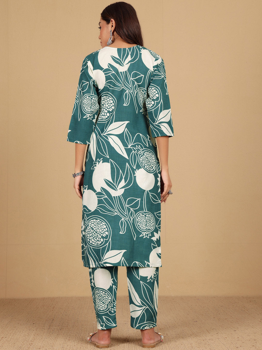 Varanga Floral Printed Round Neck Thread Work Straight Kurta With Trousers