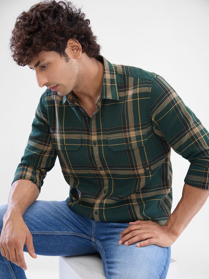 SPYKAR Men Slim Fit Opaque Checked Spread Collar Pure Cotton Casual Shirt