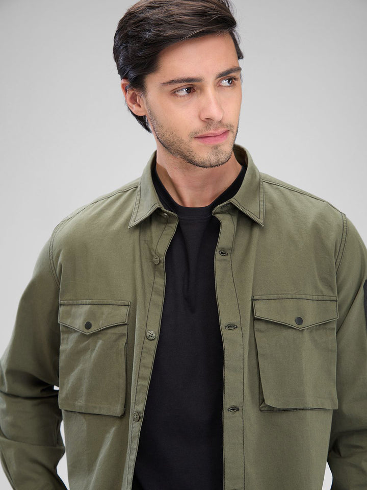 SPYKAR Pure Cotton Comfort Fit Pocket Detailing Spread Collar Casual Shirt