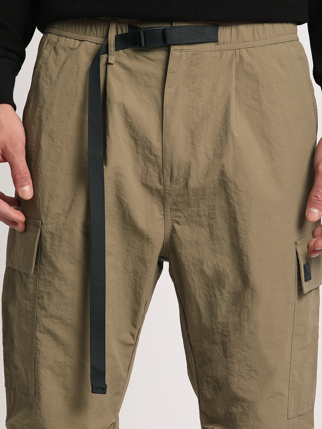 THE BEAR HOUSE Men Mid-Rise Easy Wash Regular Fit Cargos Trousers