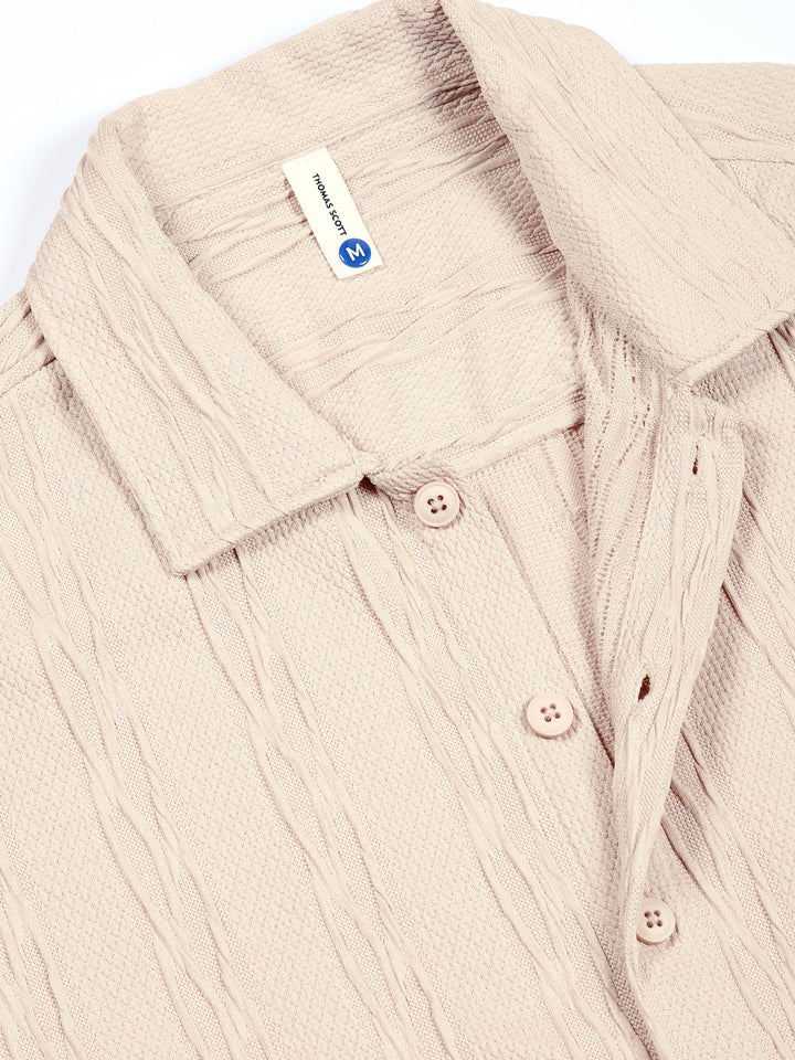 Thomas Scott Men Smart Fit Cutaway Collar Textured Casual Shirt