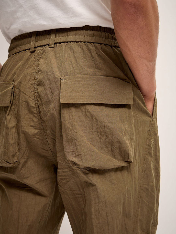 THE BEAR HOUSE Men Solid Relaxed Fit Casual Pant