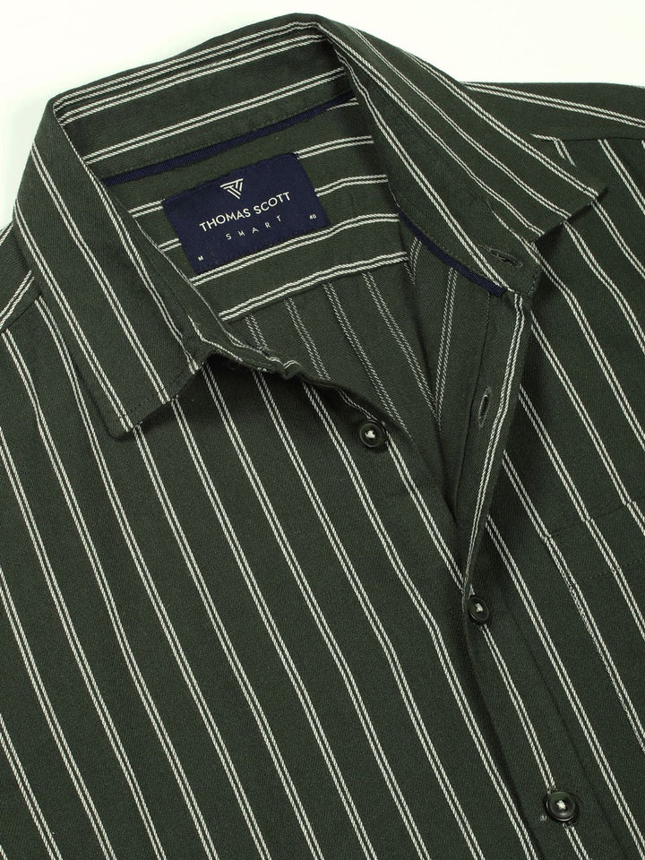 Thomas Scott Men Classic Slim Fit Spread Collar Vertical Striped Cotton Casual Shirt