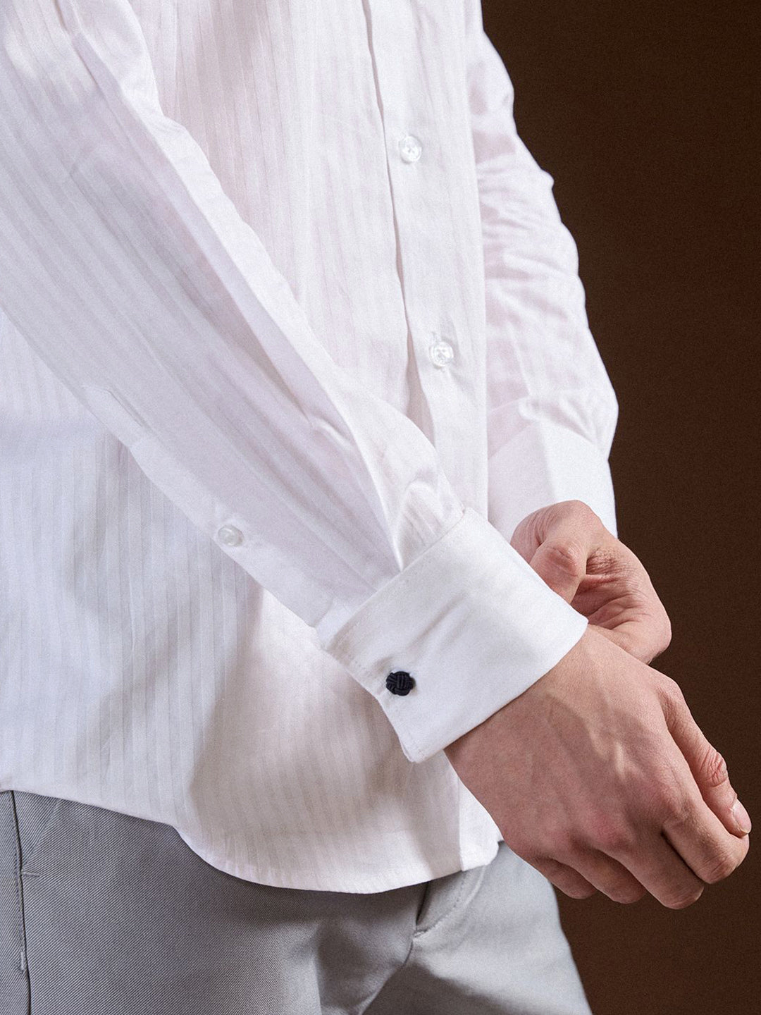 THE BEAR HOUSE Men Tailored Fit Opaque Formal Shirt