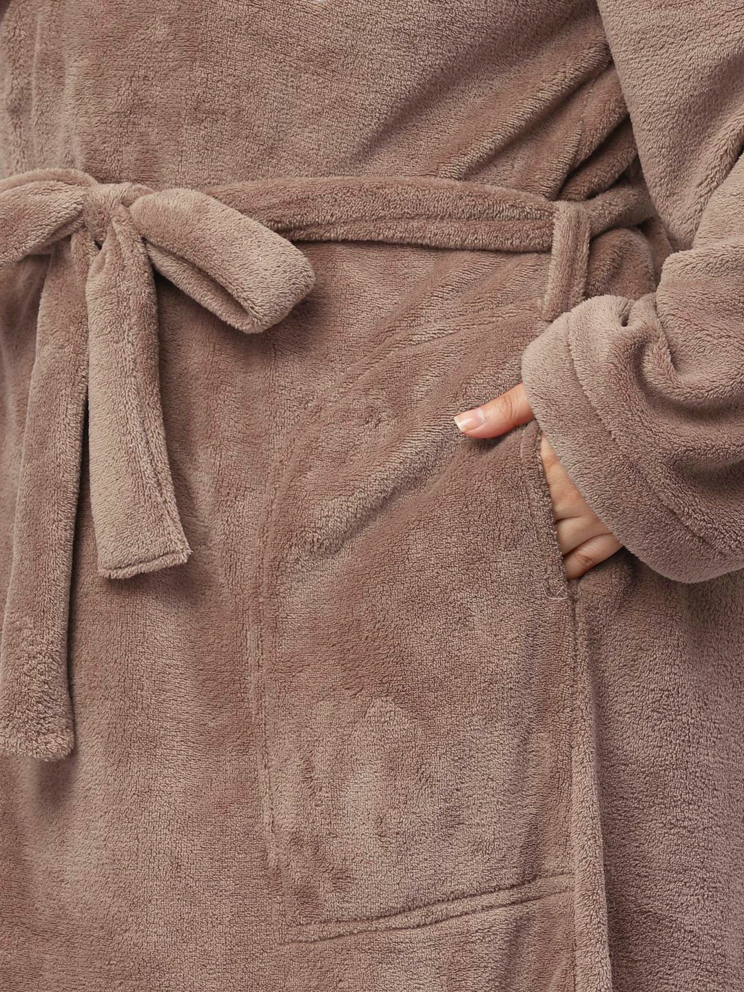 KLOTTHE Woolen Plus Size Long Sleeve Bath Robe with Belt