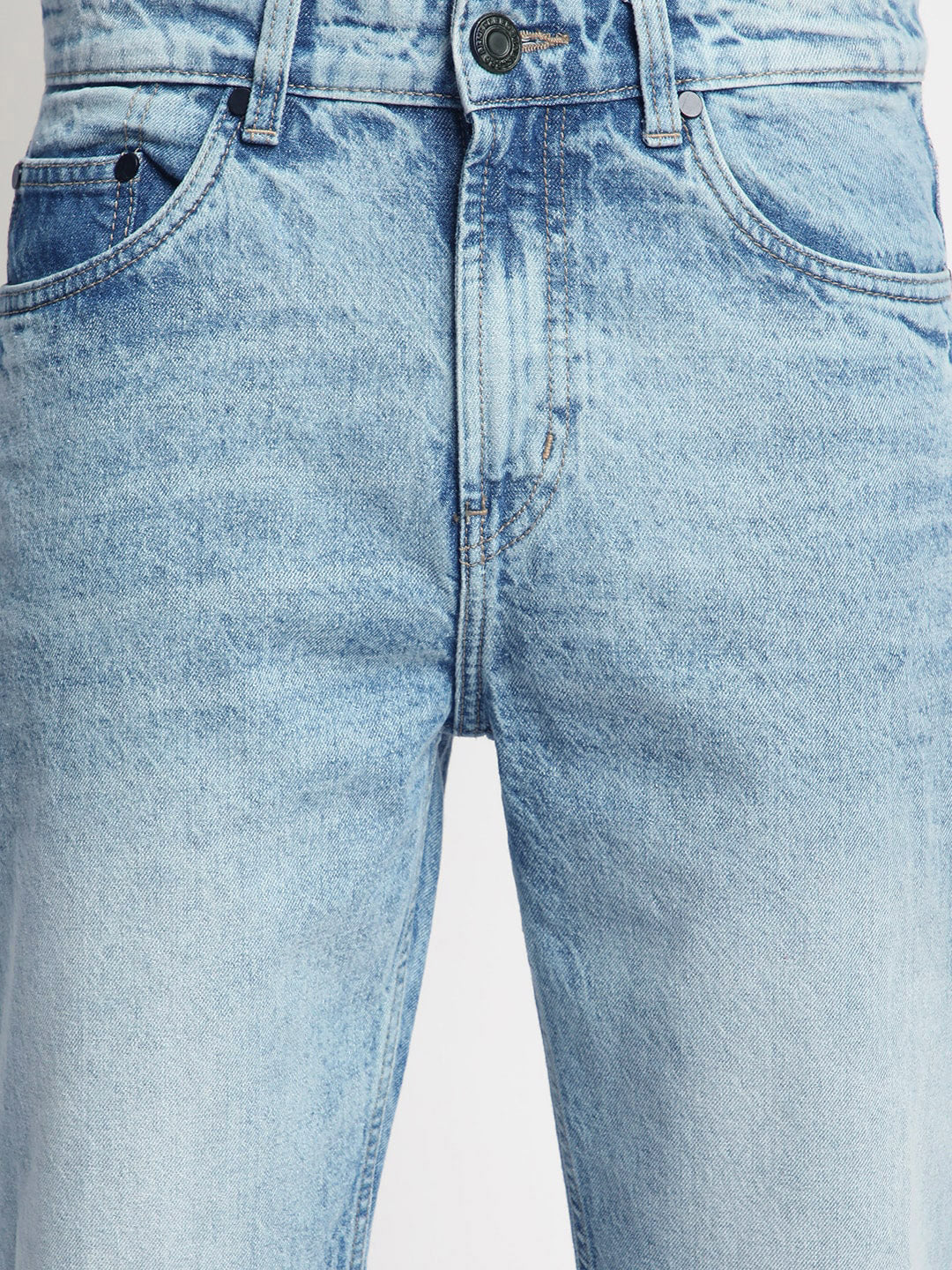 Bene Kleed Men Relaxed Fit Clean Look Heavy Fade Whiskers Pure Cotton Jeans
