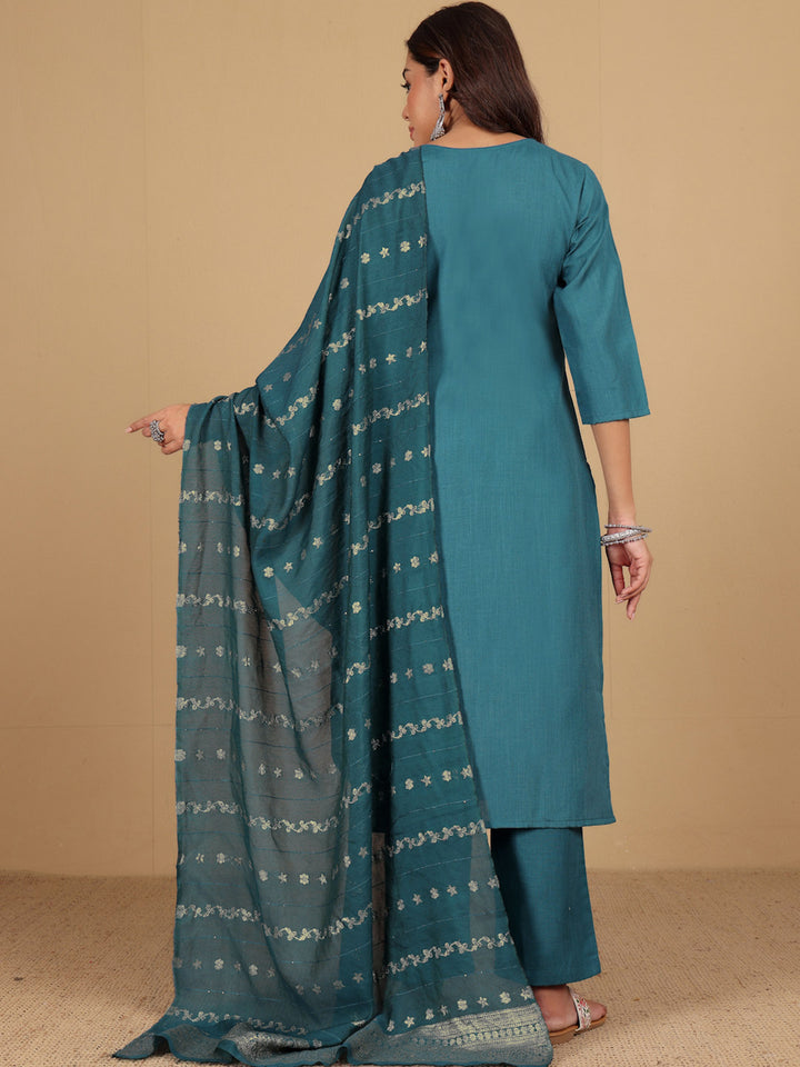 Varanga Yoke Design Thread Work Notc Neck Straight Kurta With Trousers And Dupatta