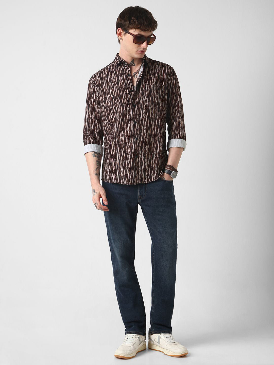 VASTRADO Men Classic Cutaway Collar Abstract Printed Slim Fit Casual Shirt