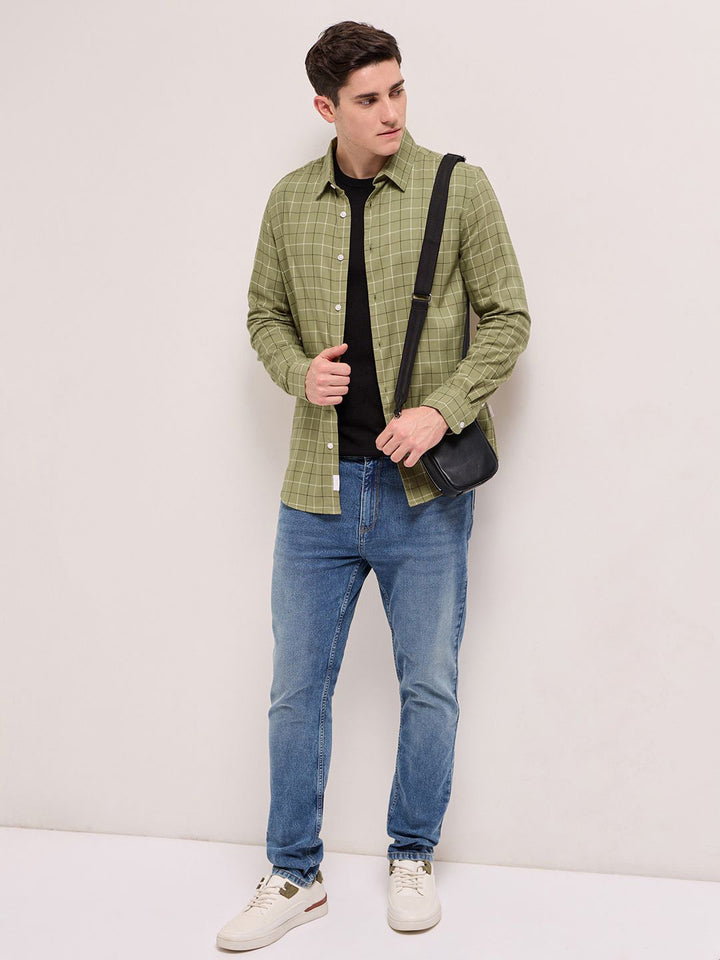 THE BEAR HOUSE Men Spread Collar Windowpane Checked Cotton Slim Fit Casual Shirt