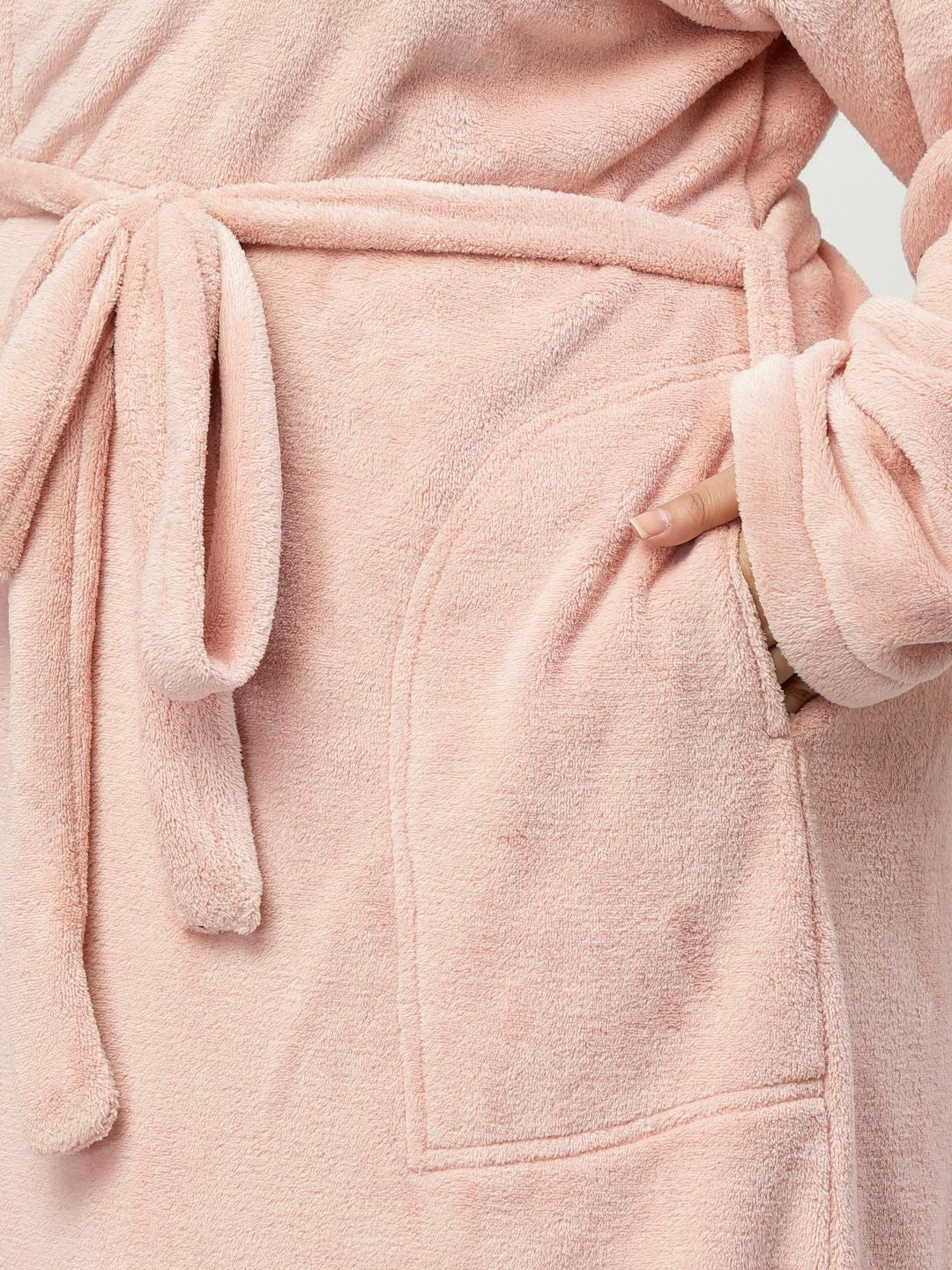 KLOTTHE Plus Size Woolen Long Sleeve Bath Robe With Belt