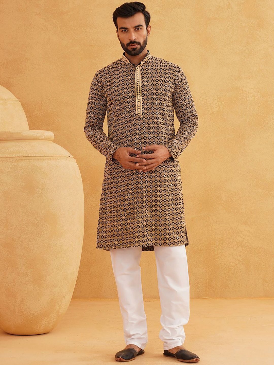 SOJANYA Geometric Embroidered Regular Sequinned Pure Cotton Kurta With Churidar