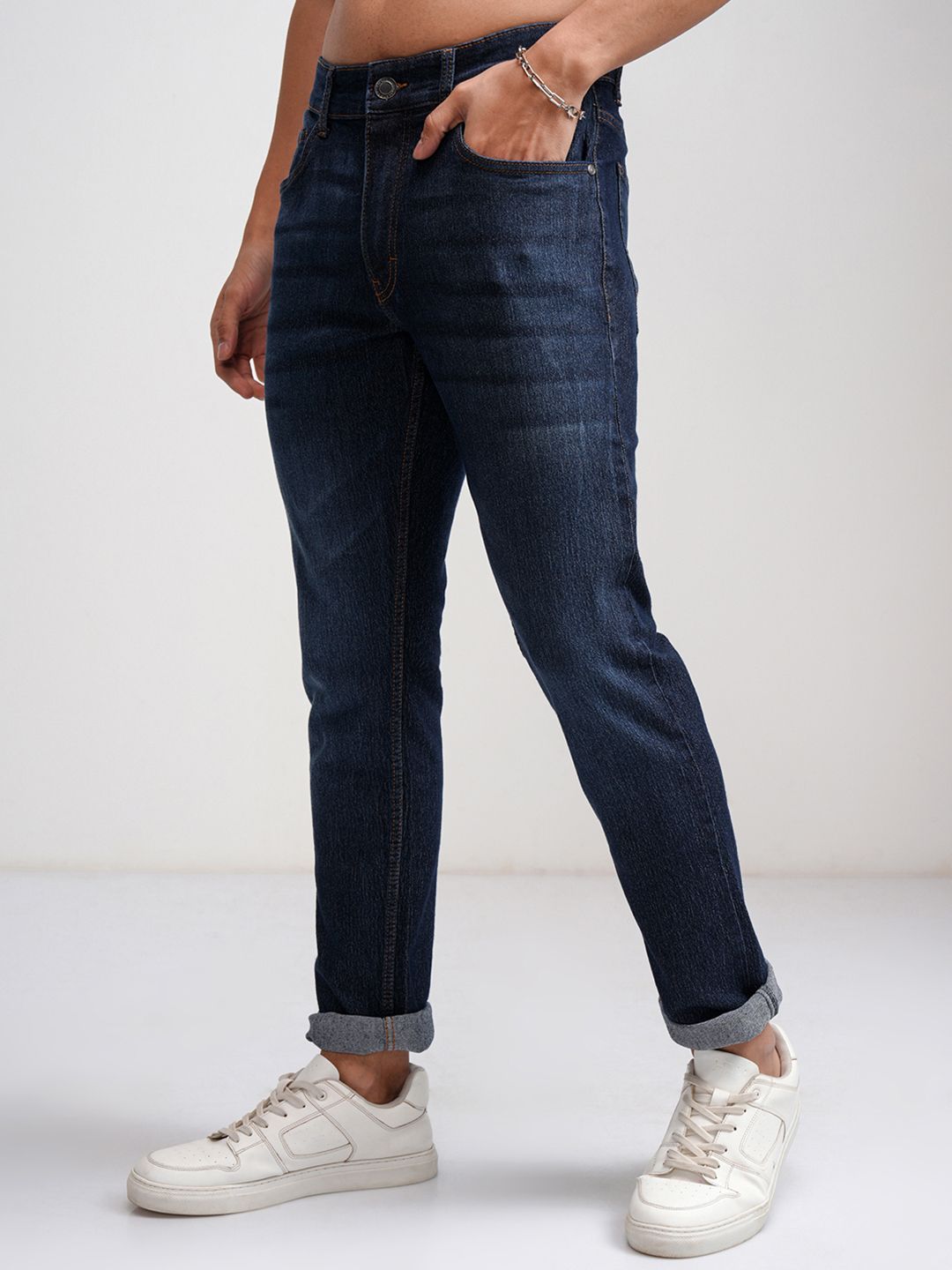 HIGHLANDER Men Blue Slim Fit Mid-Rise Clean Look Stretchable Jeans