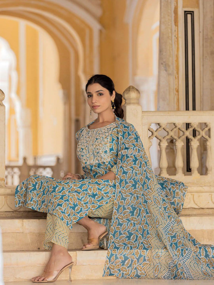 Varanga Floral Printed Regular Thread Work Kurta with Trouser & Dupatta