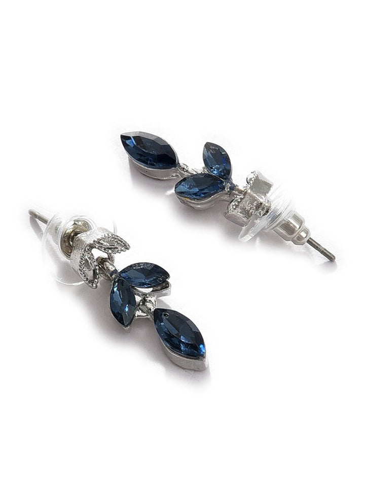 SOHI Silver-Plated Black Stone Studded Jewellery Set
