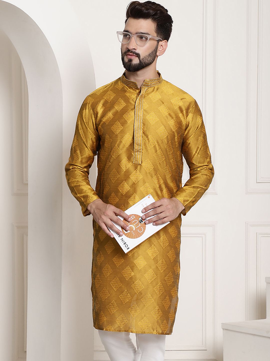 SOJANYA Woven Design Thread Work Silk Cotton Kurta